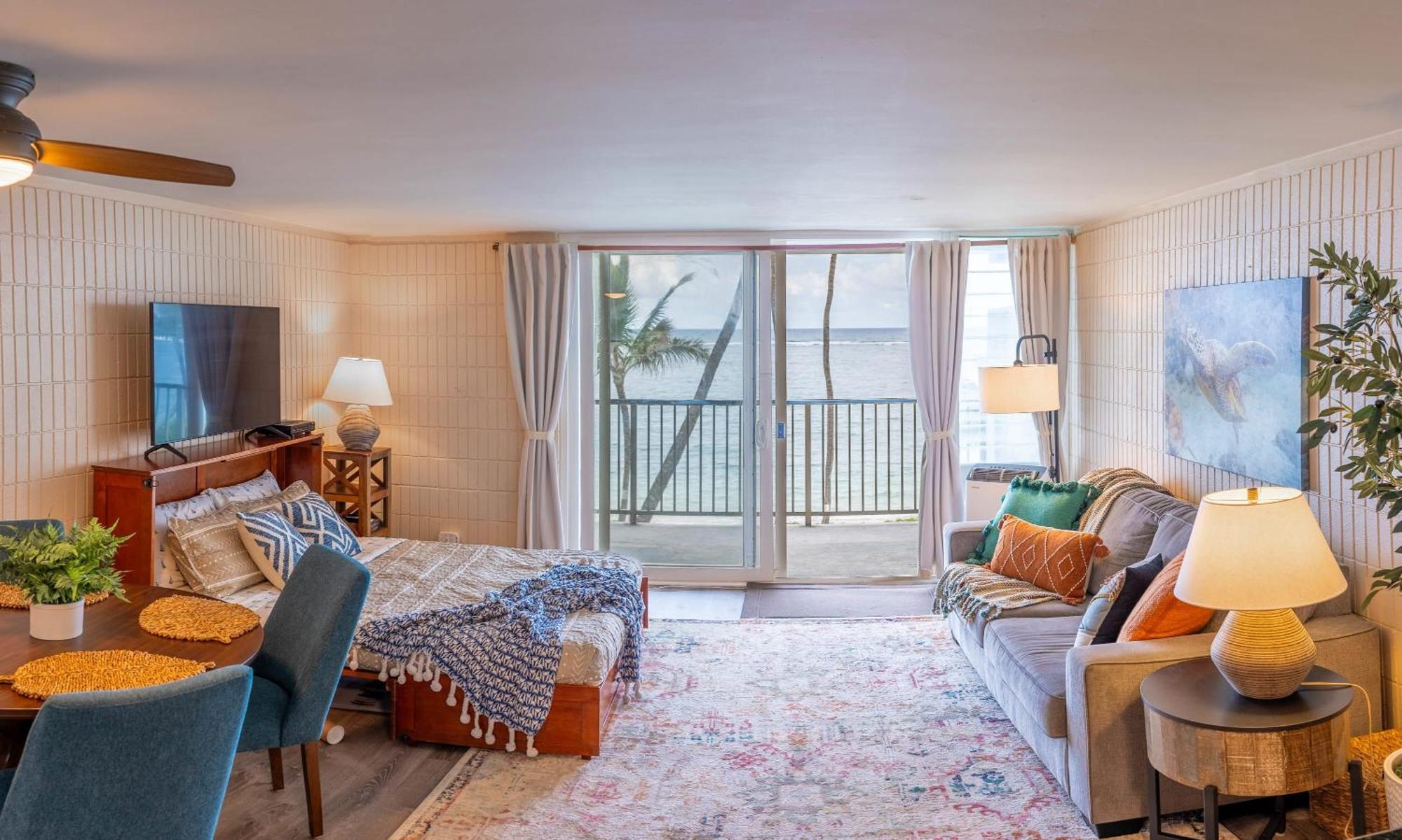Pats At Punalu'U - Beachfront Condos Hau'ula 外观 照片